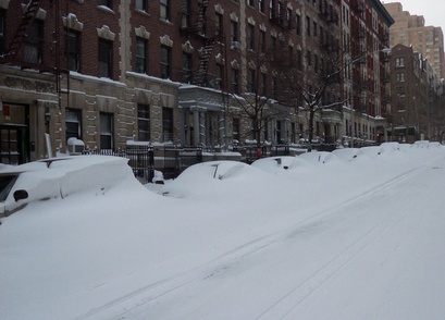 [Cars in the Snow]