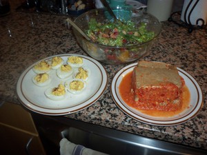 [Eggs, pudding and salad]